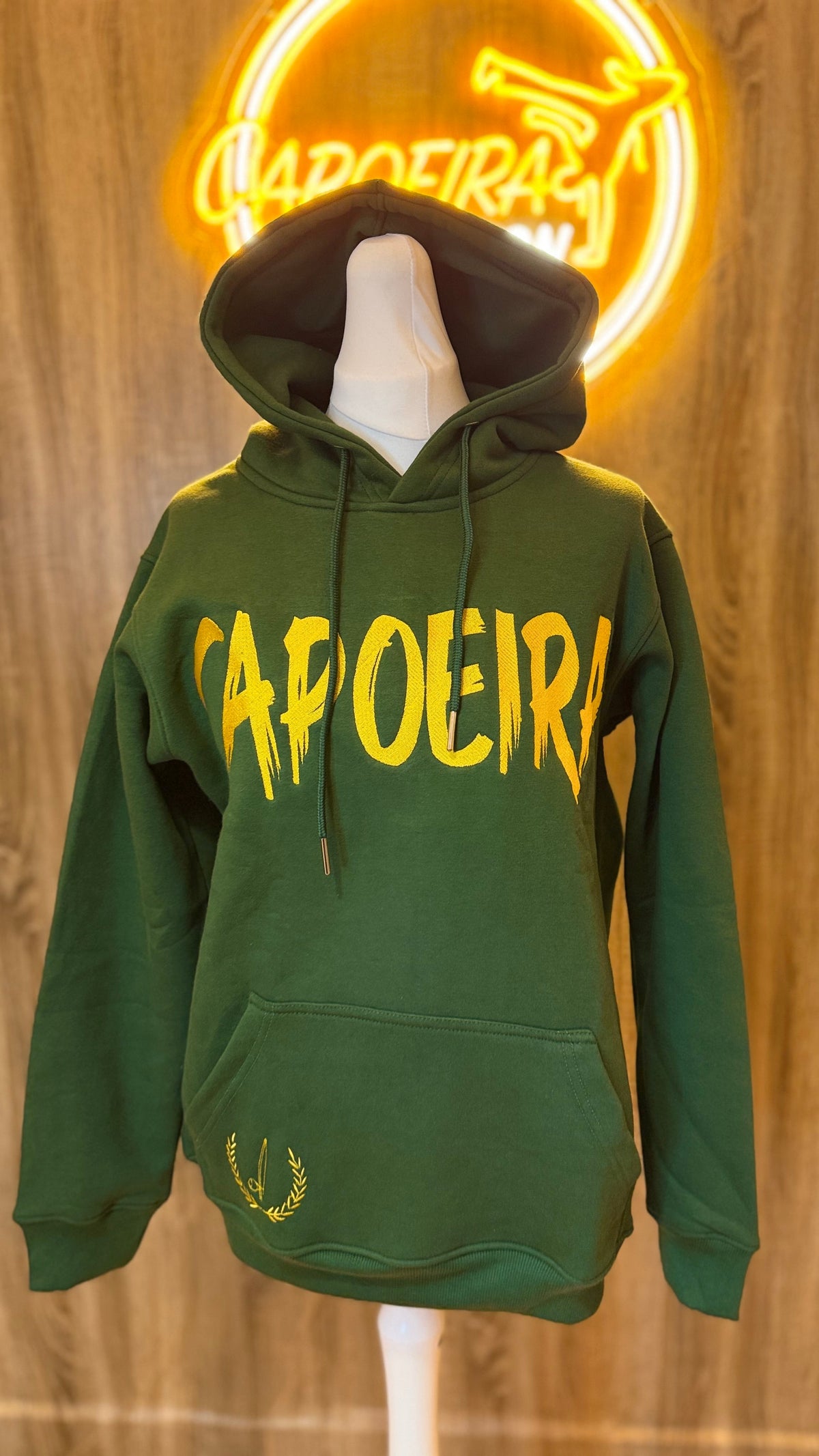 Capoeira Embroidery Hoodie – Green